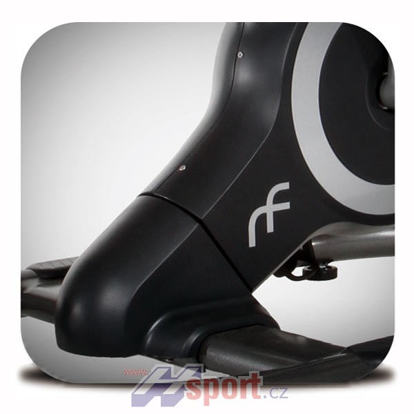 Cyklotrenažer Relay Fitness EVOix Angle